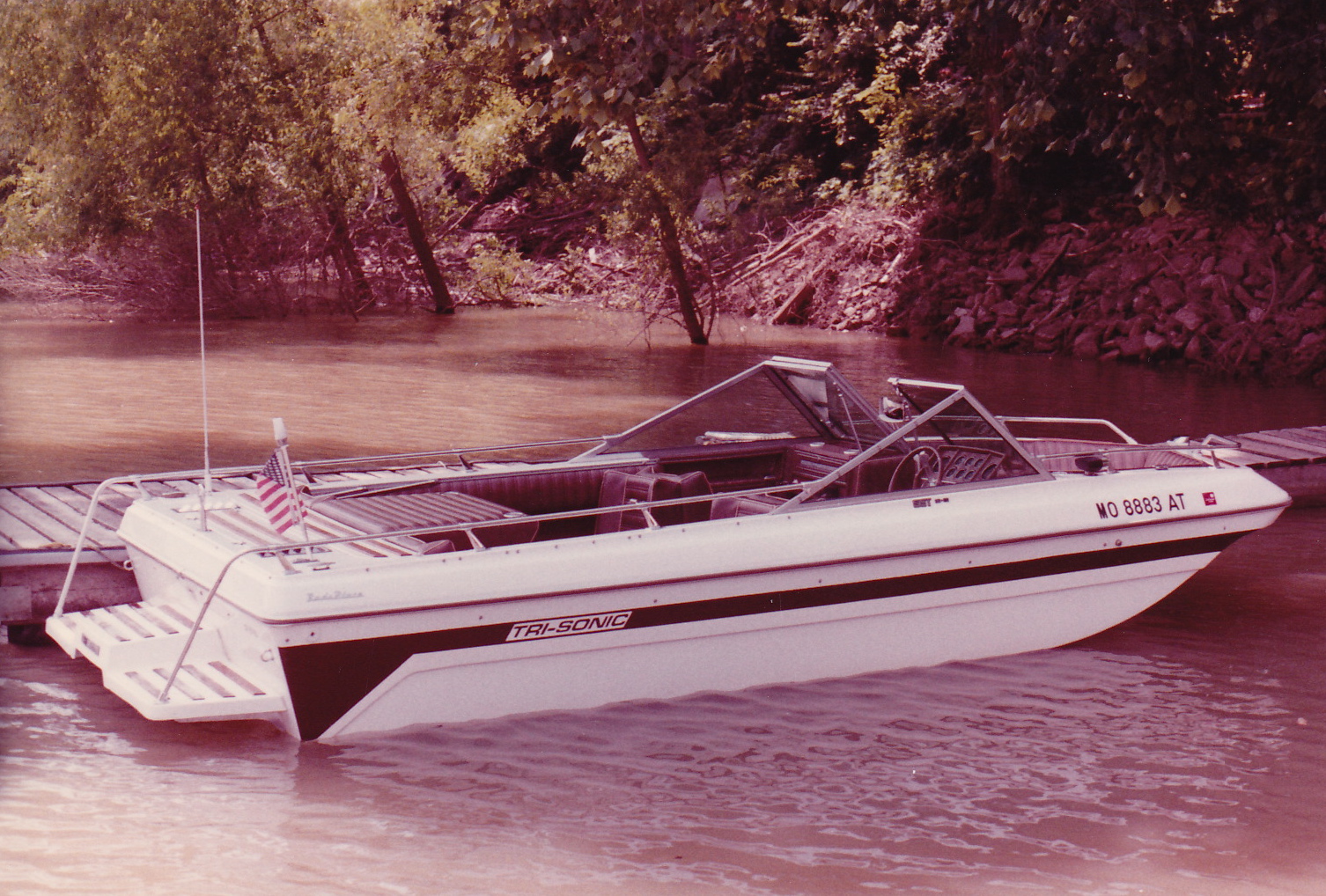 Meramec+River-1976+Tri-Sonic_0001.jpg