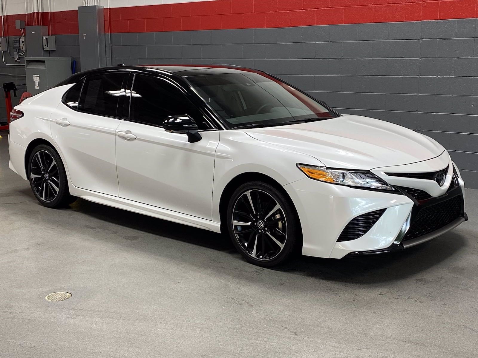 Pre-Owned 2020 Toyota Camry XSE