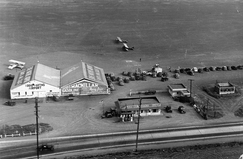 Eddie_Martins_Airport,_1930s.jpg